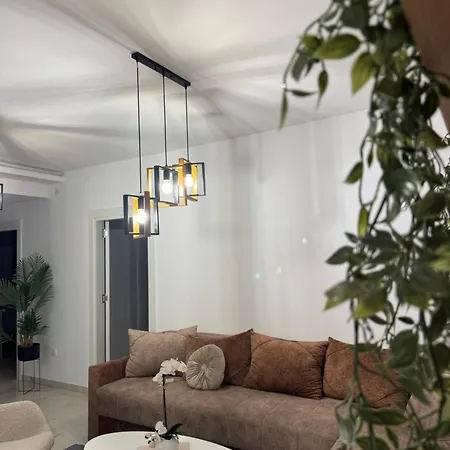 Atina Premium דירה *